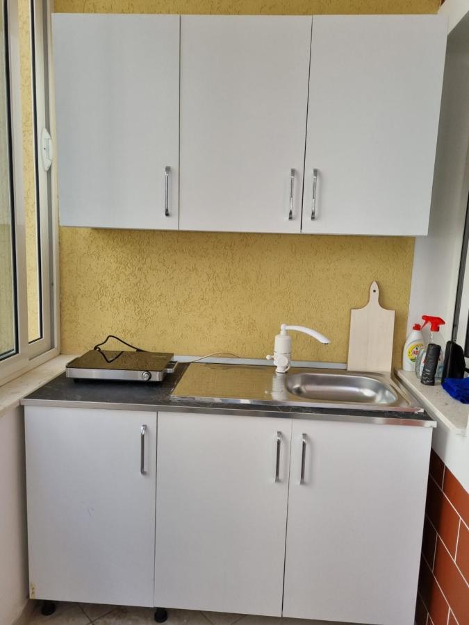 New Modern Studio In Central Tirana 아파트 외부 사진