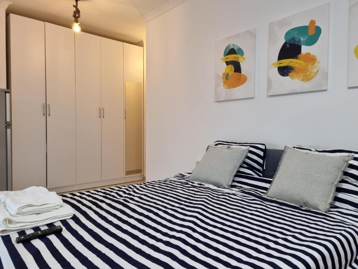 New Modern Studio In Central Tirana 아파트 외부 사진